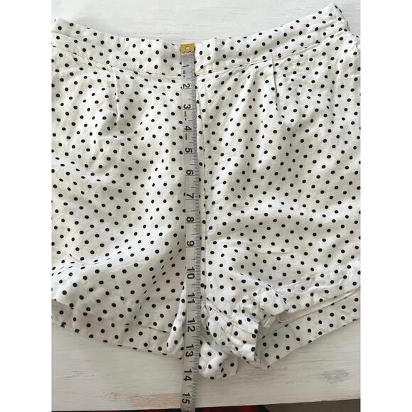 Kate Spade Polka Dot Shorts Womens Size S White Black Linen Blend Comfort Casual - Picture 10 of 16